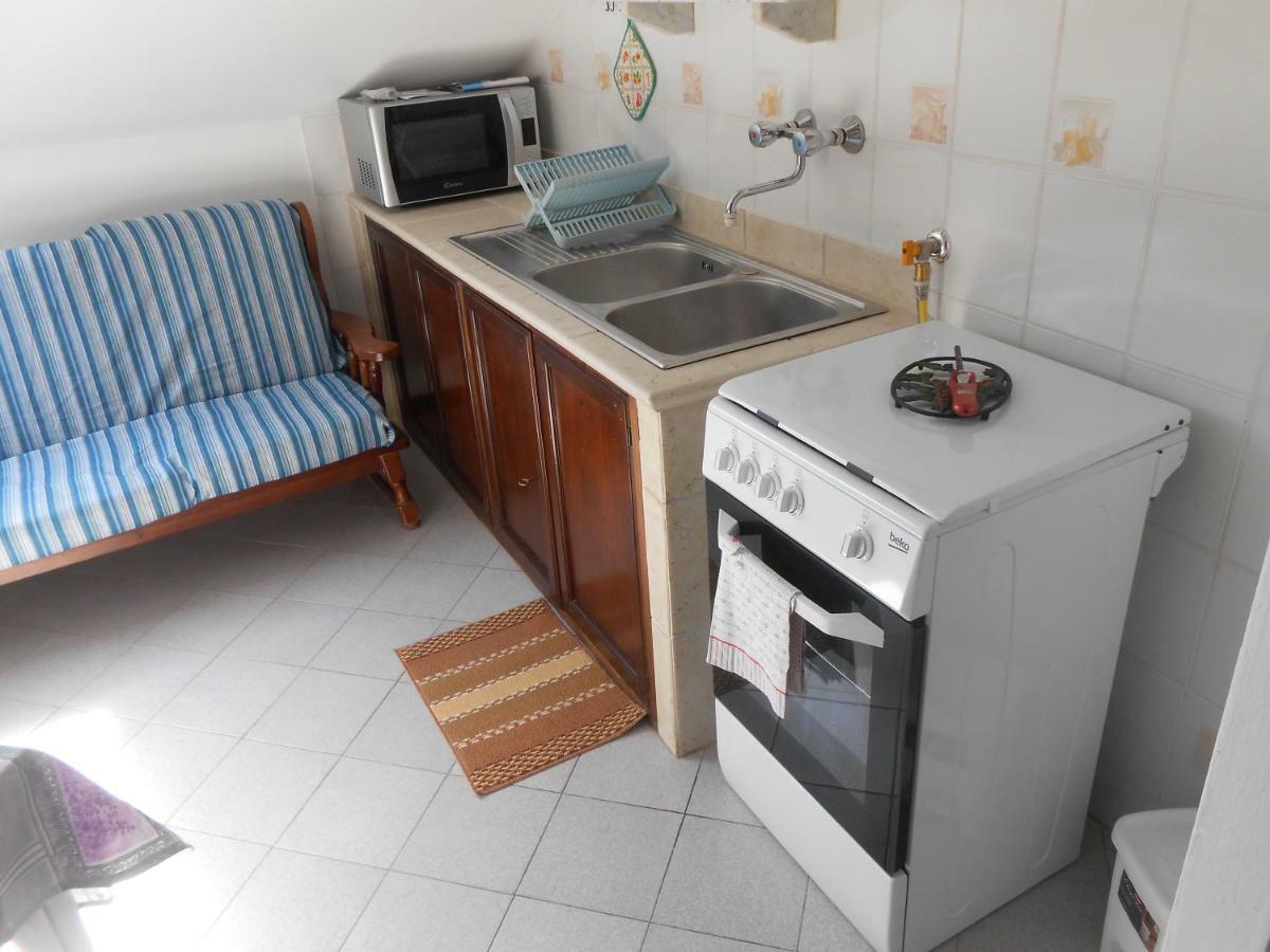 Ferienwohnung La Mansardina Vezzi Portio Exterior foto